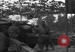 Standbild USA 127 Field Artillery Regiment Saint Lo Frankreich, 1944, aus Sekunde 55 historischem Filmmaterial Videoclip 65675051315