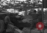 Standbild USA 127 Field Artillery Regiment Saint Lo Frankreich, 1944, aus Sekunde 60 historischem Filmmaterial Videoclip 65675051315