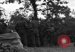 Standbild USA 127 Field Artillery Regiment Saint Lo Frankreich, 1944, aus Sekunde 55 historischem Filmmaterial Videoclip 65675051316