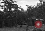 Standbild USA 127 Field Artillery Regiment Saint Lo Frankreich, 1944, aus Sekunde 60 historischem Filmmaterial Videoclip 65675051316