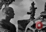 Standbild USA 127 Field Artillery Regiment Saint Lo Frankreich, 1944, aus Sekunde 20 historischem Filmmaterial Videoclip 65675051317