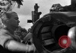 Standbild USA 127 Field Artillery Regiment Saint Lo Frankreich, 1944, aus Sekunde 50 historischem Filmmaterial Videoclip 65675051317
