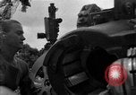 Standbild USA 127 Field Artillery Regiment Saint Lo Frankreich, 1944, aus Sekunde 55 historischem Filmmaterial Videoclip 65675051317