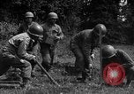 Standbild United States 87th Chemical Mortar Bataillon Carentan Frankreich, 1944, aus Sekunde 48 historischem Filmmaterial Videoclip 65675051322