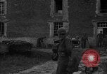 Image États-Unis 87e Bataillon de mortier chimique Carentan France, 1944, de la seconde 60 séquences d'archives historiques vidéo 65675051323
