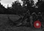 Standbild USA 87 Chemische Mörtel Bataillon Carentan Frankreich, 1944, aus Sekunde 33 historischem Filmmaterial Videoclip 65675051324