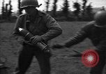 Standbild USA 87 Chemische Mörtel Bataillon Carentan Frankreich, 1944, aus Sekunde 37 historischem Filmmaterial Videoclip 65675051326