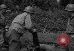 Standbild USA 87 Chemische Mörtel Bataillon Carentan Frankreich, 1944, aus Sekunde 41 historischem Filmmaterial Videoclip 65675051326