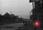 Standbild USA 35th Infantry Division Saint Lo Frankreich, 1944, aus Sekunde 33 historischem Filmmaterial Videoclip 65675051327