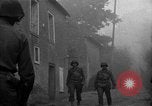 Standbild USA 35th Infantry Division Saint Lo Frankreich, 1944, aus Sekunde 60 historischem Filmmaterial Videoclip 65675051327