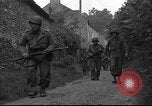 Standbild USA 35th Infantry Division Saint Lo Frankreich, 1944, aus Sekunde 52 historischem Filmmaterial Videoclip 65675051328