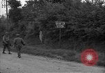 Standbild USA 35th Infantry Division Saint Lo Frankreich, 1944, aus Sekunde 4 historischem Filmmaterial Videoclip 65675051331
