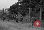 Standbild USA 35th Infantry Division Saint Lo Frankreich, 1944, aus Sekunde 11 historischem Filmmaterial Videoclip 65675051331