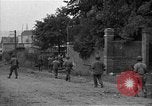 Standbild USA 35th Infantry Division Saint Lo Frankreich, 1944, aus Sekunde 13 historischem Filmmaterial Videoclip 65675051331