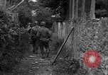 Standbild USA 35th Infantry Division Saint Lo Frankreich, 1944, aus Sekunde 23 historischem Filmmaterial Videoclip 65675051333