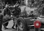 Standbild USA 35th Infantry Division Saint Lo Frankreich, 1944, aus Sekunde 39 historischem Filmmaterial Videoclip 65675051333