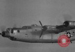 Standbild USA B-17 Flugzeuge United States USA, 1950, aus Sekunde 16 historischem Filmmaterial Videoclip 65675051346