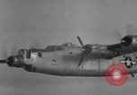 Standbild USA B-17 Flugzeuge United States USA, 1950, aus Sekunde 18 historischem Filmmaterial Videoclip 65675051346