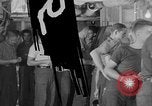 Standbild United States Navy Segler geniessen Eis Pazifik, 1954, aus Sekunde 1 historischem Filmmaterial Videoclip 65675051350