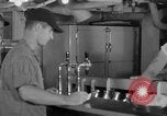 Standbild United States Navy Segler geniessen Eis Pazifik, 1954, aus Sekunde 19 historischem Filmmaterial Videoclip 65675051350