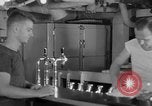 Standbild United States Navy Segler geniessen Eis Pazifik, 1954, aus Sekunde 41 historischem Filmmaterial Videoclip 65675051350