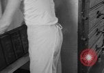 Standbild USA Schiff Pazifik, 1954, aus Sekunde 12 historischem Filmmaterial Videoclip 65675051351
