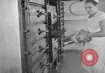 Standbild USA Schiff Pazifik, 1954, aus Sekunde 33 historischem Filmmaterial Videoclip 65675051351