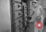 Standbild USA Schiff Pazifik, 1954, aus Sekunde 49 historischem Filmmaterial Videoclip 65675051351