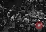 Image United States Ship Cowpen Océan Pacifique, 1945, de la seconde 40 séquences d'archives historiques vidéo 65675051358