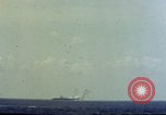 Immagine di USS Hancock colpito da kamikaze Oceano Pacifico, 1944, secondo 20 filmato di repertorio 65675051362