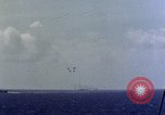 Immagine di USS Hancock colpito da kamikaze Oceano Pacifico, 1944, secondo 34 filmato di repertorio 65675051362