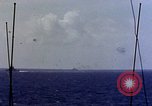 Immagine di USS Hancock colpito da kamikaze Oceano Pacifico, 1944, secondo 51 filmato di repertorio 65675051362