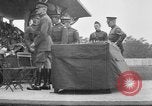 Standbild amerikanischen Athleten Joinville Le Pont Frankreich, 1919, aus Sekunde 16 historischem Filmmaterial Videoclip 65675051377