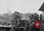Standbild amerikanische Flagge Joinville Le Pont Frankreich, 1919, aus Sekunde 9 historischem Filmmaterial Videoclip 65675051378