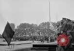 Standbild amerikanische Flagge Joinville Le Pont Frankreich, 1919, aus Sekunde 21 historischem Filmmaterial Videoclip 65675051378