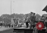 Standbild amerikanische Flagge Joinville Le Pont Frankreich, 1919, aus Sekunde 30 historischem Filmmaterial Videoclip 65675051378
