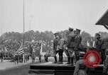 Standbild amerikanische Flagge Joinville Le Pont Frankreich, 1919, aus Sekunde 37 historischem Filmmaterial Videoclip 65675051378