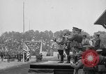 Standbild amerikanische Flagge Joinville Le Pont Frankreich, 1919, aus Sekunde 46 historischem Filmmaterial Videoclip 65675051378