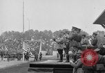 Standbild amerikanische Flagge Joinville Le Pont Frankreich, 1919, aus Sekunde 47 historischem Filmmaterial Videoclip 65675051378