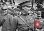 Standbild amerikanische Flagge Joinville Le Pont Frankreich, 1919, aus Sekunde 62 historischem Filmmaterial Videoclip 65675051378