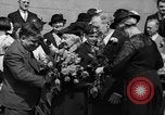 Standbild Muttertag New York United States USA, 1936, aus Sekunde 19 historischem Filmmaterial Videoclip 65675051379