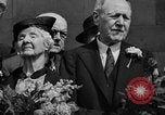 Standbild Muttertag New York United States USA, 1936, aus Sekunde 36 historischem Filmmaterial Videoclip 65675051379