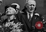 Standbild Muttertag New York United States USA, 1936, aus Sekunde 45 historischem Filmmaterial Videoclip 65675051379