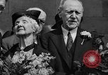 Standbild Muttertag New York United States USA, 1936, aus Sekunde 46 historischem Filmmaterial Videoclip 65675051379