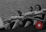 Image L'équipage du bateau coque Wellesley Massachusetts USA, 1936, de la seconde 52 séquences d'archives historiques vidéo 65675051380