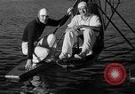 Standbild Segelflugzeug Piloten Newport Beach California USA, 1936, aus Sekunde 10 historischem Filmmaterial Videoclip 65675051397
