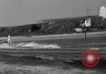 Standbild Segelflugzeug Piloten Newport Beach California USA, 1936, aus Sekunde 18 historischem Filmmaterial Videoclip 65675051397