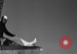 Standbild Segelflugzeug Piloten Newport Beach California USA, 1936, aus Sekunde 24 historischem Filmmaterial Videoclip 65675051397