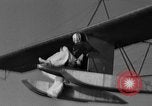 Standbild Segelflugzeug Piloten Newport Beach California USA, 1936, aus Sekunde 45 historischem Filmmaterial Videoclip 65675051397