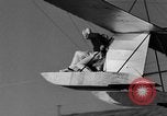 Standbild Segelflugzeug Piloten Newport Beach California USA, 1936, aus Sekunde 49 historischem Filmmaterial Videoclip 65675051397